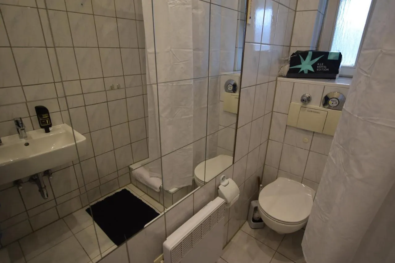 Schoene 3 Zimmer Wohnung In Wangen 슈투트가르트