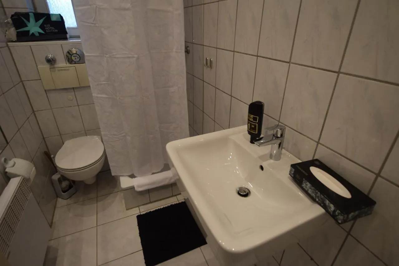 Schoene 3 Zimmer Wohnung In Wangen 슈투트가르트 아파트
